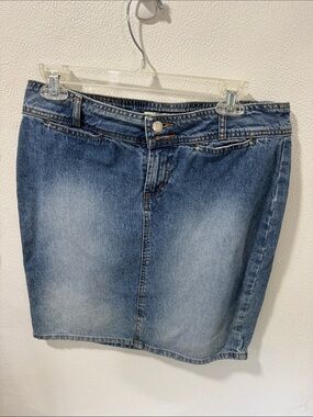 Paris Blues - Denim Pencil Skirt - Blue